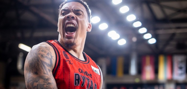 „OlyBar“ sporto baras taps oficialia Vilniaus „Ryto“ ambasada